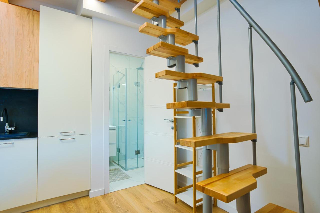 Cosy Studio In The City Center With Air Conditioneer! ไคลเพดา ภายนอก รูปภาพ