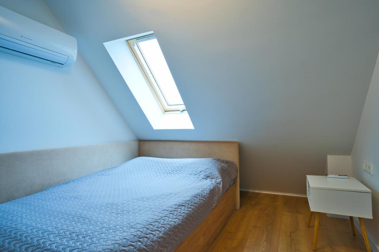 Cosy Studio In The City Center With Air Conditioneer! ไคลเพดา ภายนอก รูปภาพ