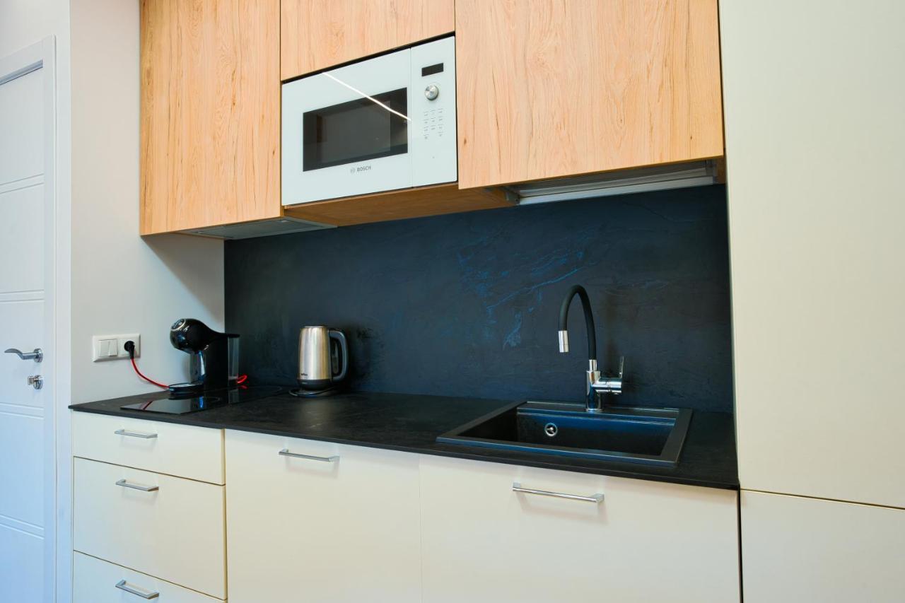 Cosy Studio In The City Center With Air Conditioneer! ไคลเพดา ภายนอก รูปภาพ