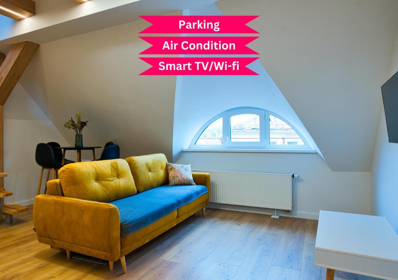 Cosy Studio In The City Center With Air Conditioneer! ไคลเพดา ภายนอก รูปภาพ